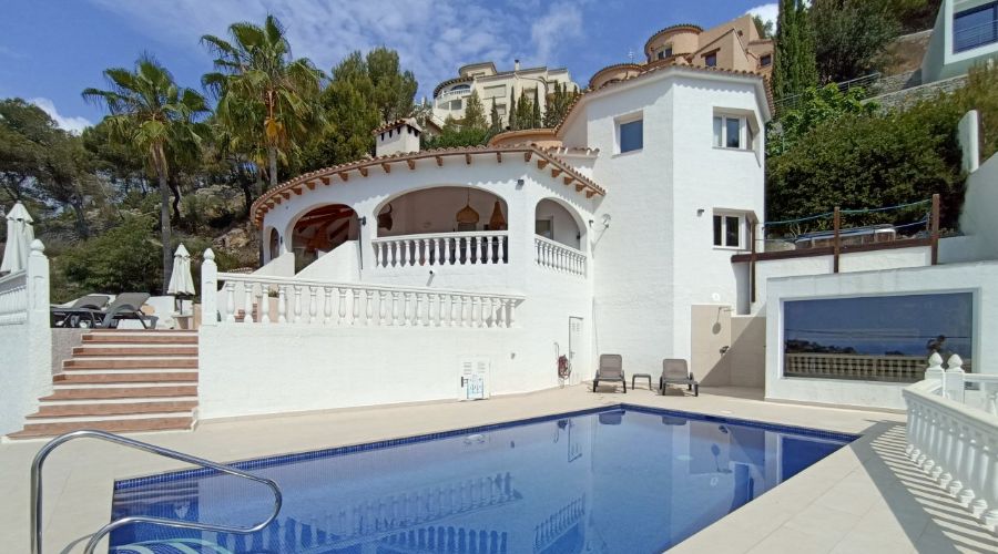 6 reasons to buy a holiday home at the Costa Blanca