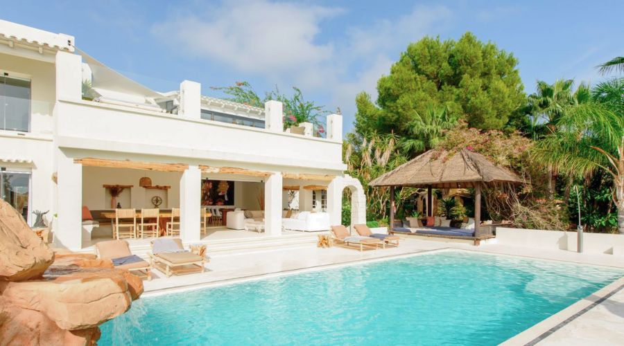 Een vakantiewoning kopen op Ibiza, Mallorca of Tenerife