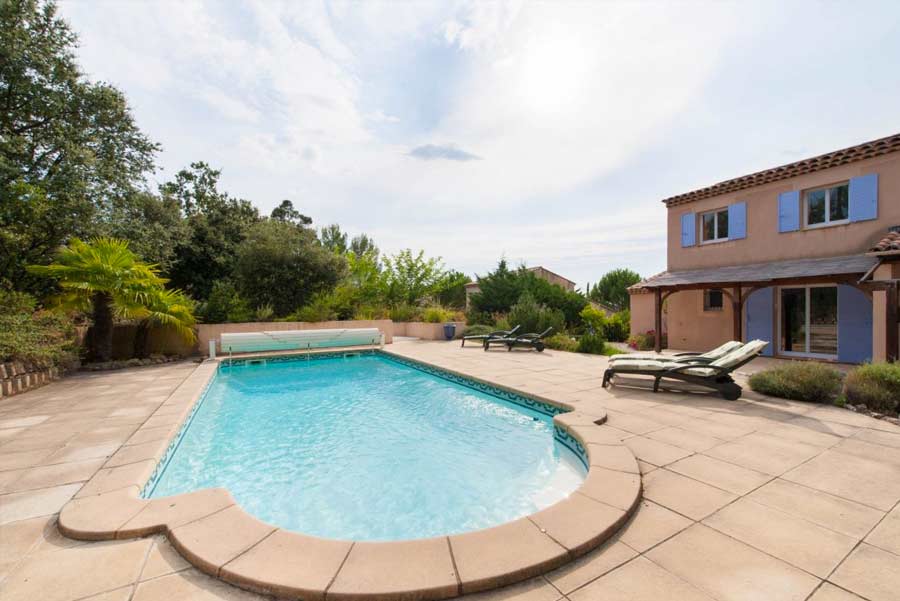 Een huis kopen in Zuid-Frankrijk, lees hier alles over het kopen Een huis kopen in Zuid-Frankrijk. Investeren en genieten.