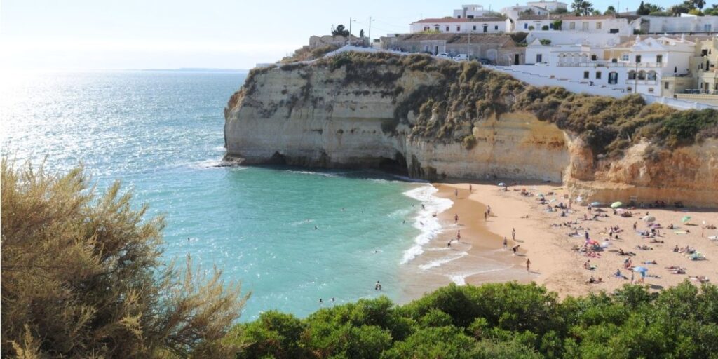 Financieren van een huis in Portugal, lees alles over de mogelijkheden. 