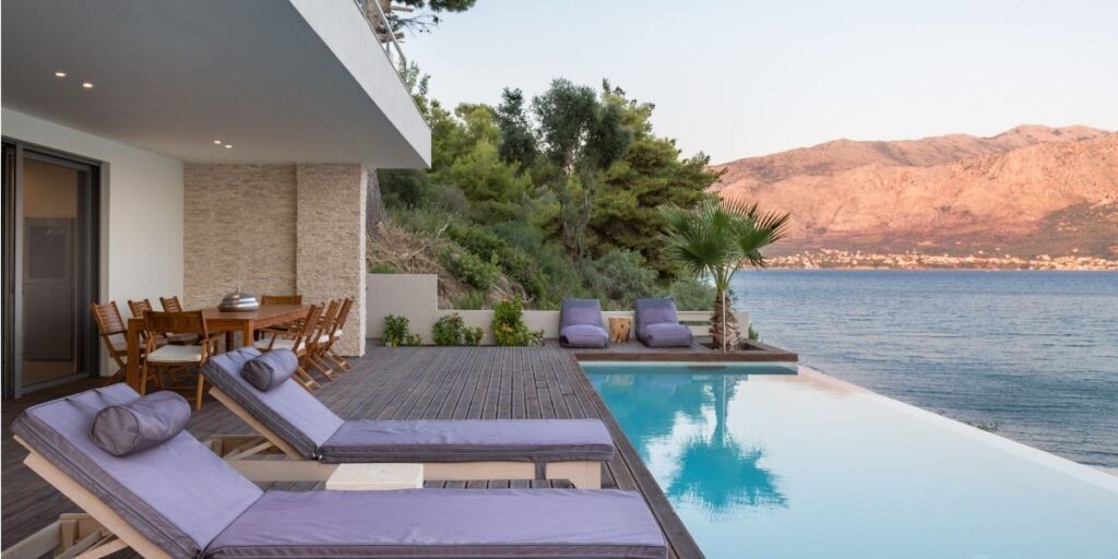 Je vakantiewoning verhuren in Griekenland, lees de regels en kosten.